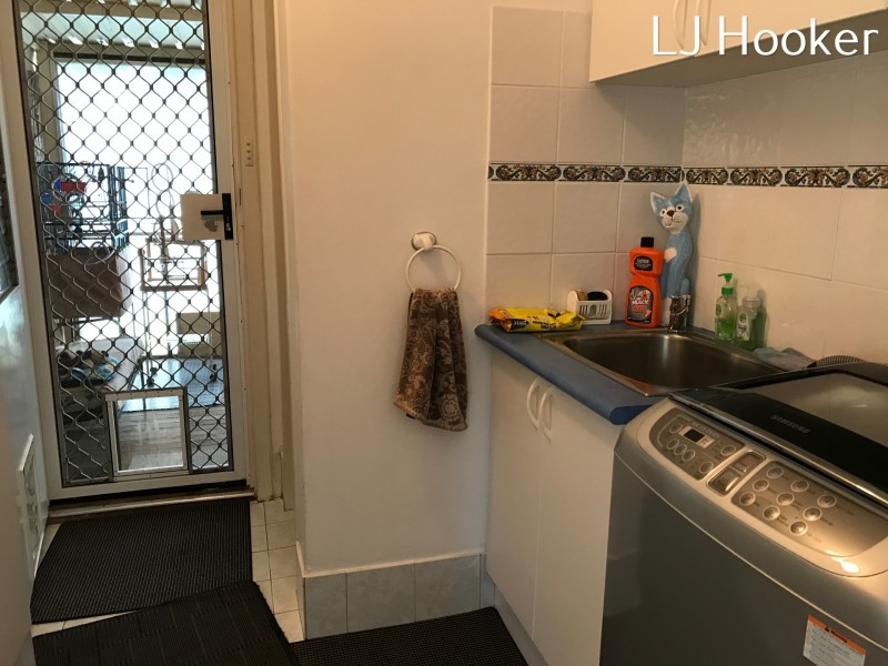 8 Pictor Court, Rockingham WA 6168