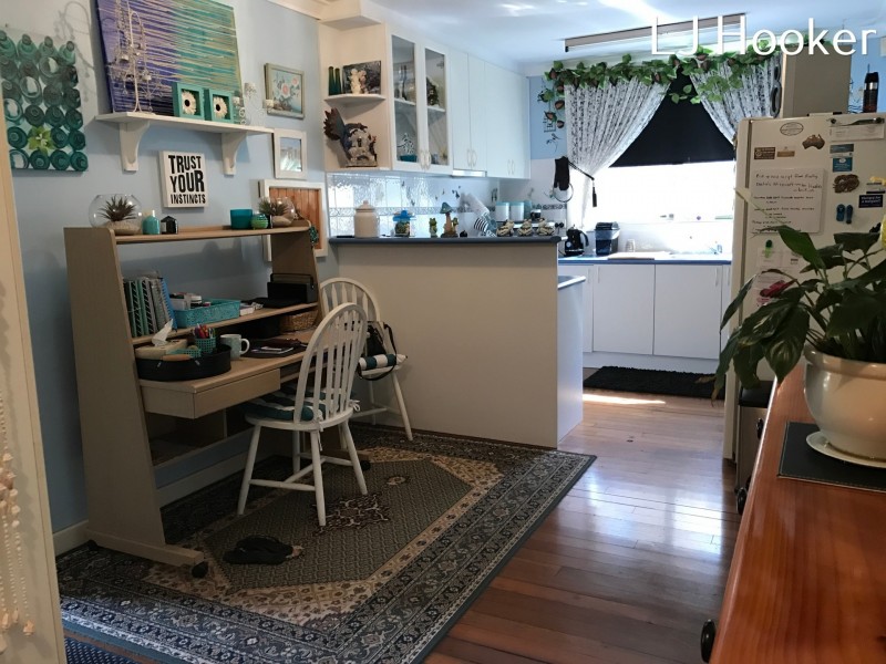 8 Pictor Court, Rockingham WA 6168