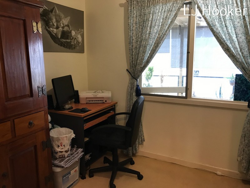 8 Pictor Court, Rockingham WA 6168