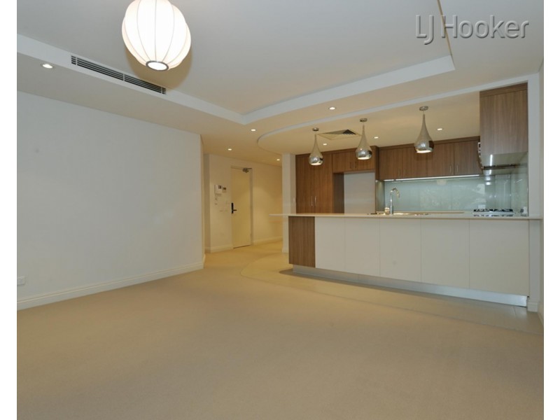 Unit 1/3 Rockingham Beach Road, Rockingham WA 6168