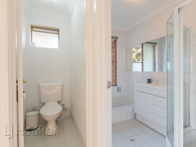 16 Rand Avenue, Waikiki WA 6169