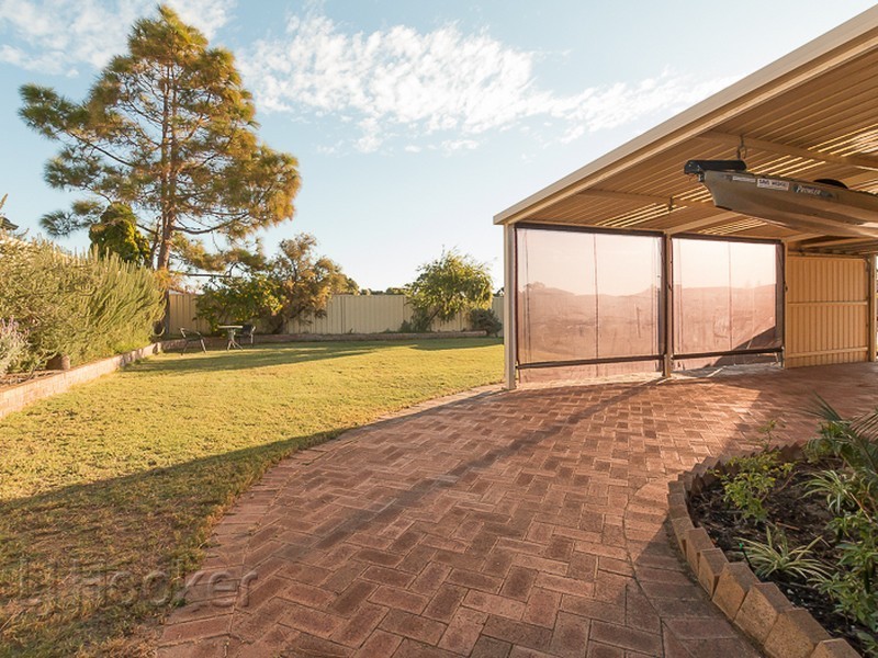 16 Rand Avenue, Waikiki WA 6169