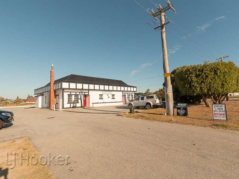 16 Rand Avenue, Waikiki WA 6169