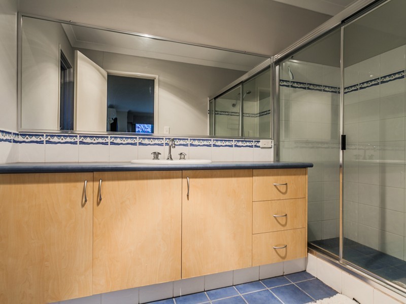 48 Ritchie Drive, Rockingham WA 6168
