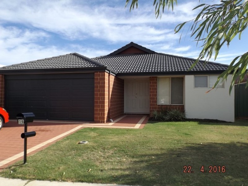 19 Blaxland Terrace, Baldivis WA 6171