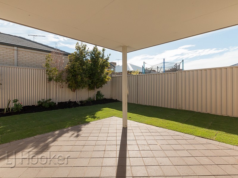 29 Jims Crescent, Secret Harbour WA 6173