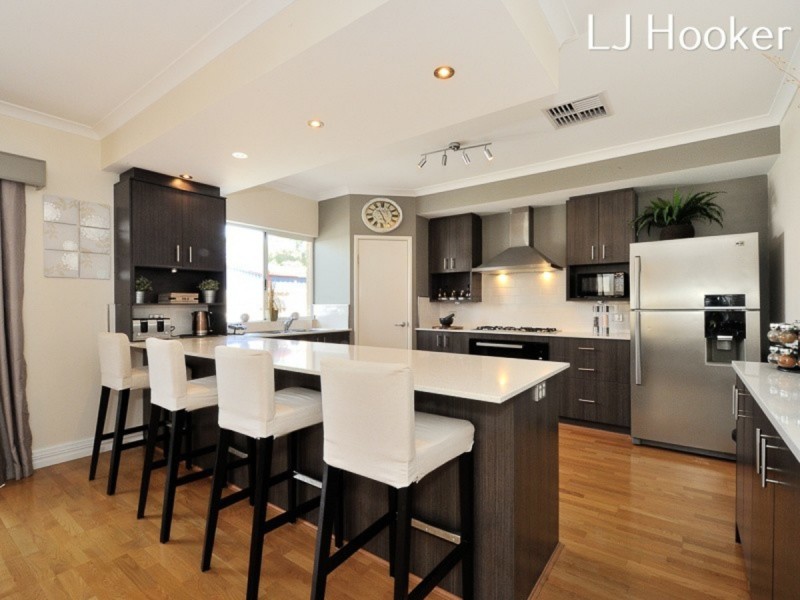 2A Warrender Heights, Secret Harbour WA 6173