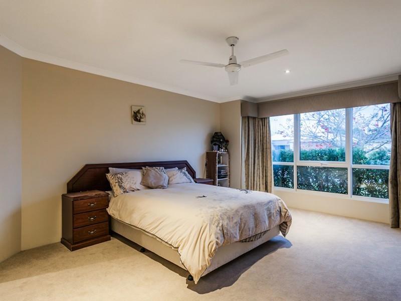 48 Ritchie Drive, Rockingham WA 6168