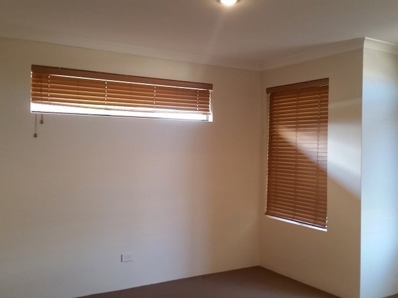 13 Freeling Road, Port Kennedy WA 6172