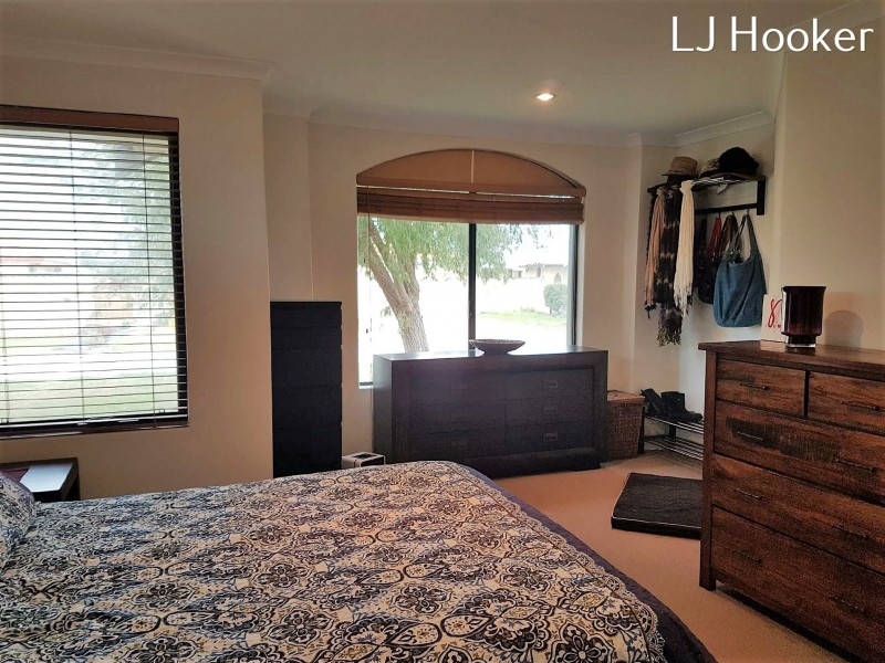 13 Freeling Road, Port Kennedy WA 6172