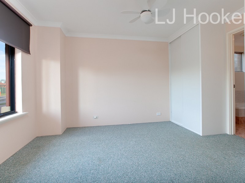 9/23 Royal Palm Drive, Warnbro WA 6169