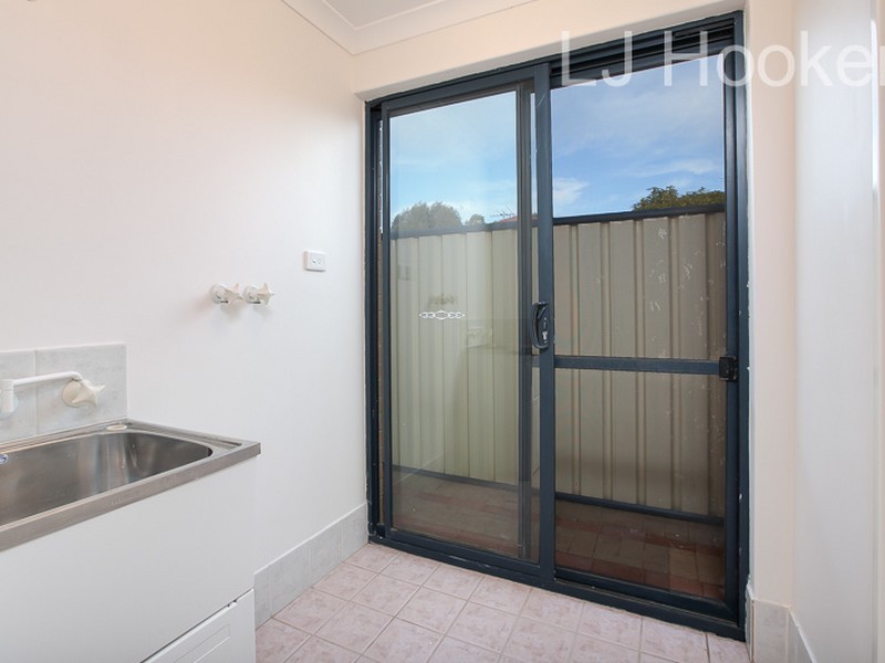 9/23 Royal Palm Drive, Warnbro WA 6169