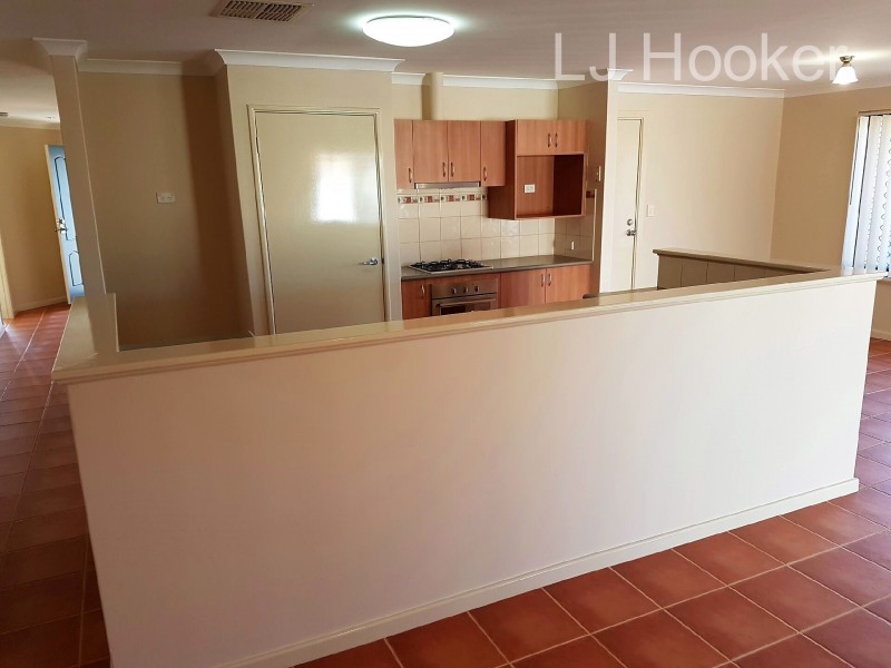 21 Eva Lynch Way, Port Kennedy WA 6172