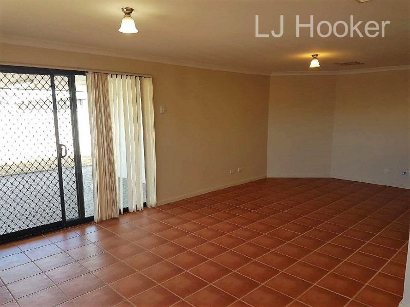 21 Eva Lynch Way, Port Kennedy WA 6172