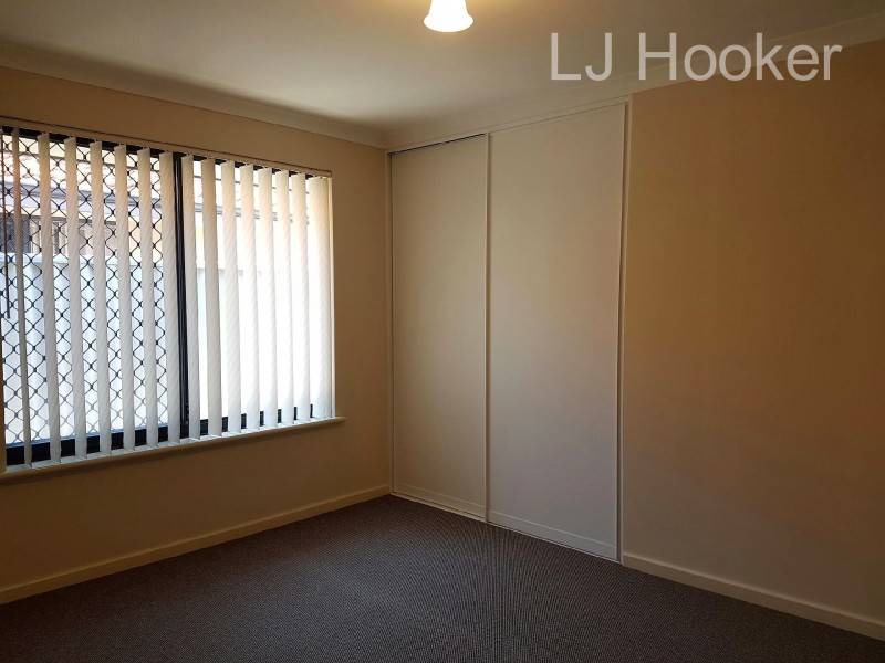 21 Eva Lynch Way, Port Kennedy WA 6172