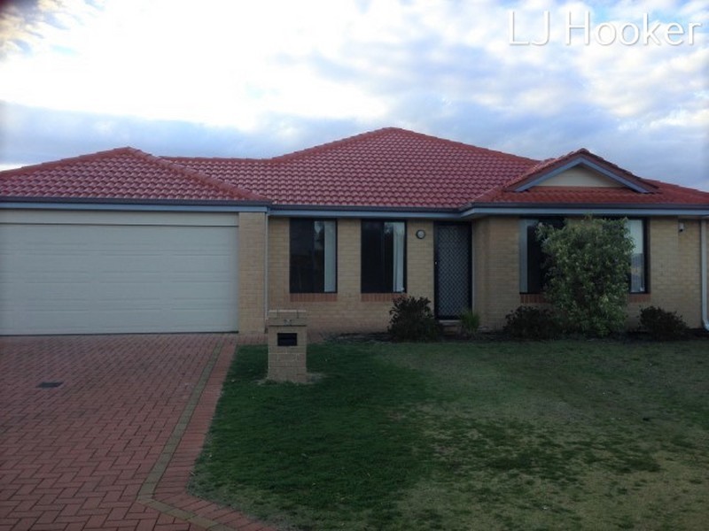 7 Knutsford Crescent, Port Kennedy WA 6172