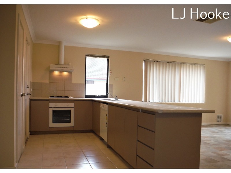 7 Knutsford Crescent, Port Kennedy WA 6172