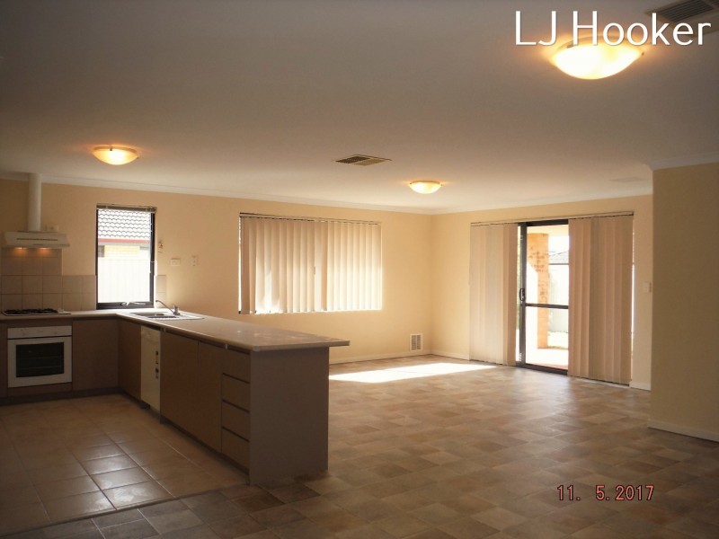 7 Knutsford Crescent, Port Kennedy WA 6172