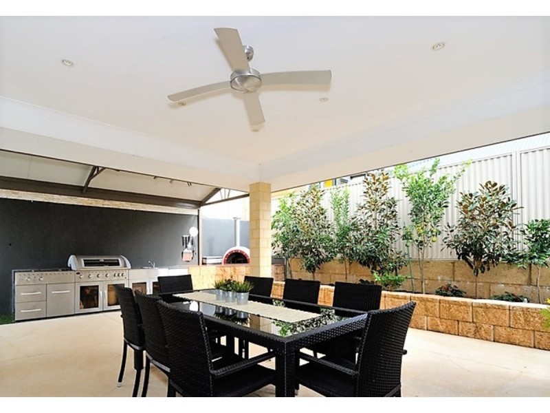 11 Toparoa Street, Baldivis WA 6171