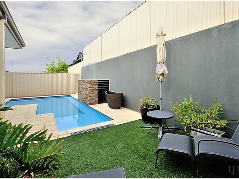 11 Toparoa Street, Baldivis WA 6171