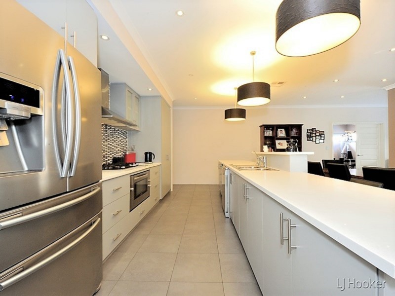 11 Toparoa Street, Baldivis WA 6171