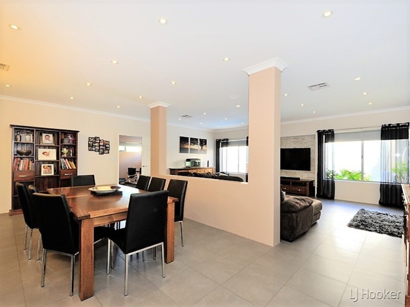 11 Toparoa Street, Baldivis WA 6171