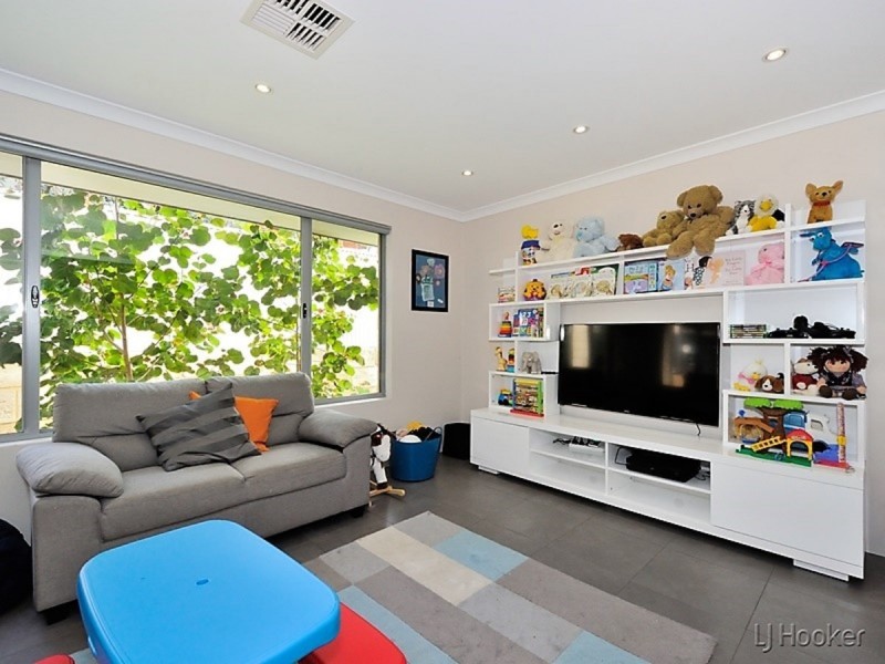 11 Toparoa Street, Baldivis WA 6171