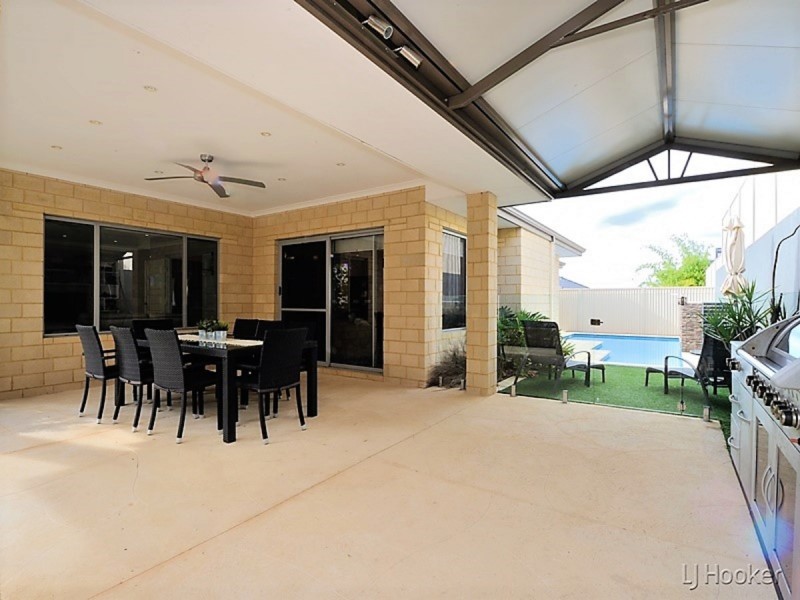 11 Toparoa Street, Baldivis WA 6171