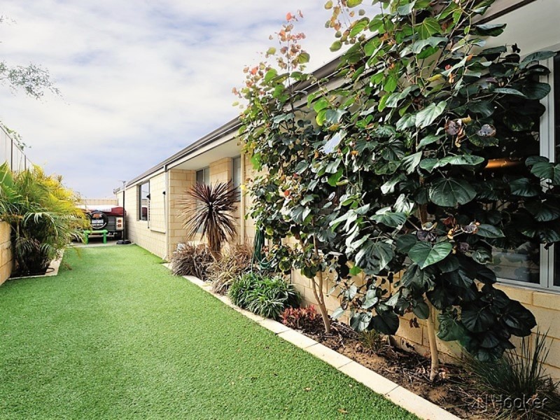 11 Toparoa Street, Baldivis WA 6171