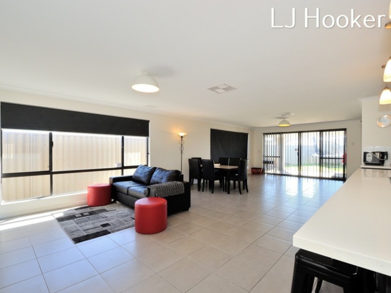 17 Andalusian Loop, Baldivis WA 6171