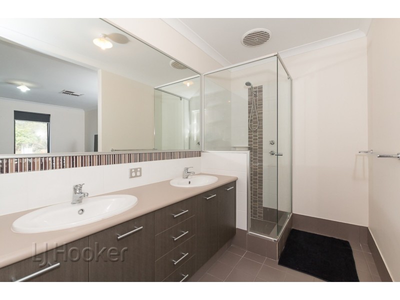 17 Andalusian Loop, Baldivis WA 6171