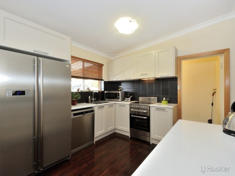 27 Seagate Street, Safety Bay WA 6169