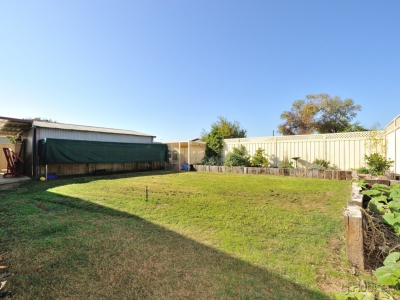 27 Seagate Street, Safety Bay WA 6169