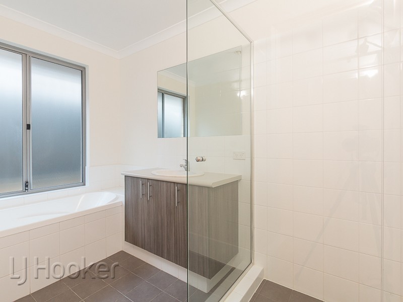 14 Lucan Lane, Baldivis WA 6171