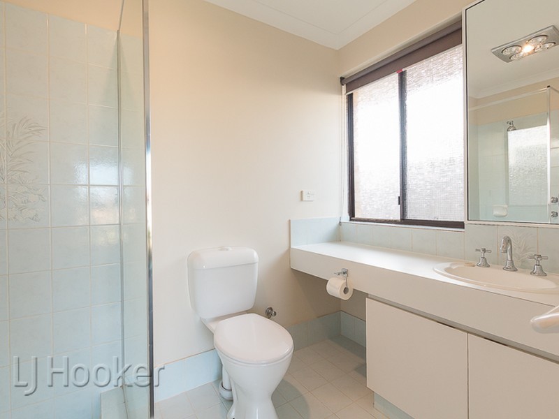52 Cuthbertson Drive, Cooloongup WA 6168