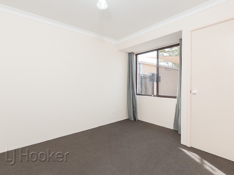 52 Cuthbertson Drive, Cooloongup WA 6168