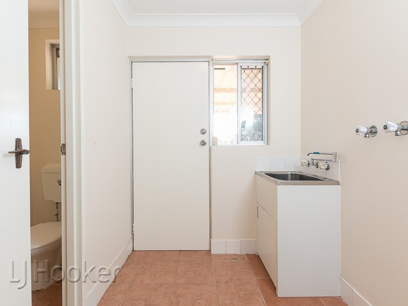 10 Rotohine Place, Cooloongup WA 6168