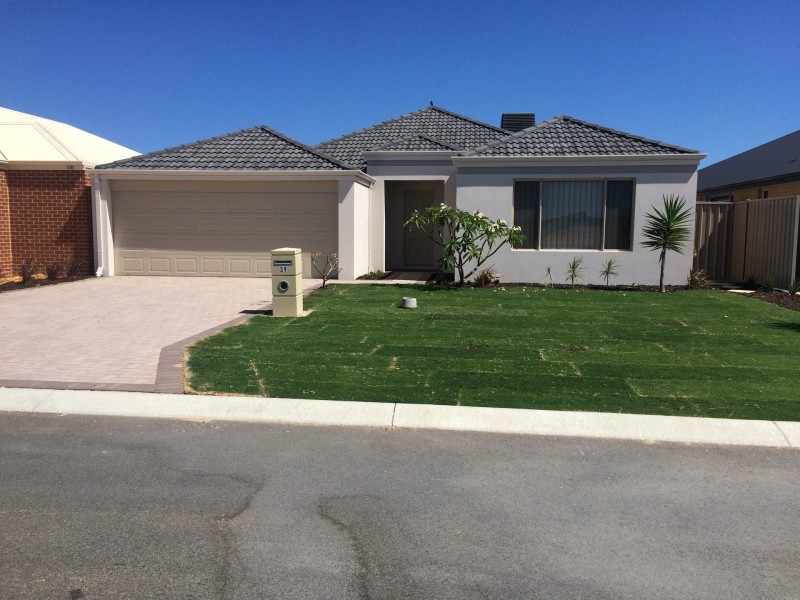 39 Tuscan Way, Karnup WA 6176
