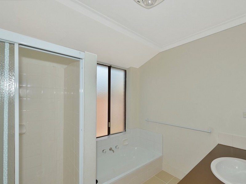 11 Townsend Road, Rockingham WA 6168