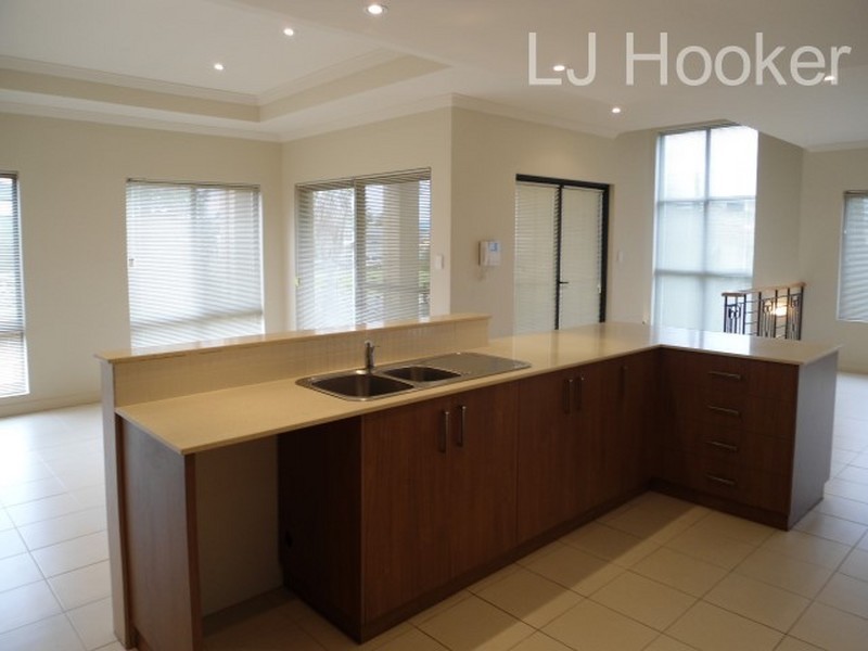 Unit 1/34 Lewington Street, Rockingham WA 6168