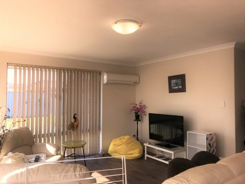9 Palm Drive, Warnbro WA 6169