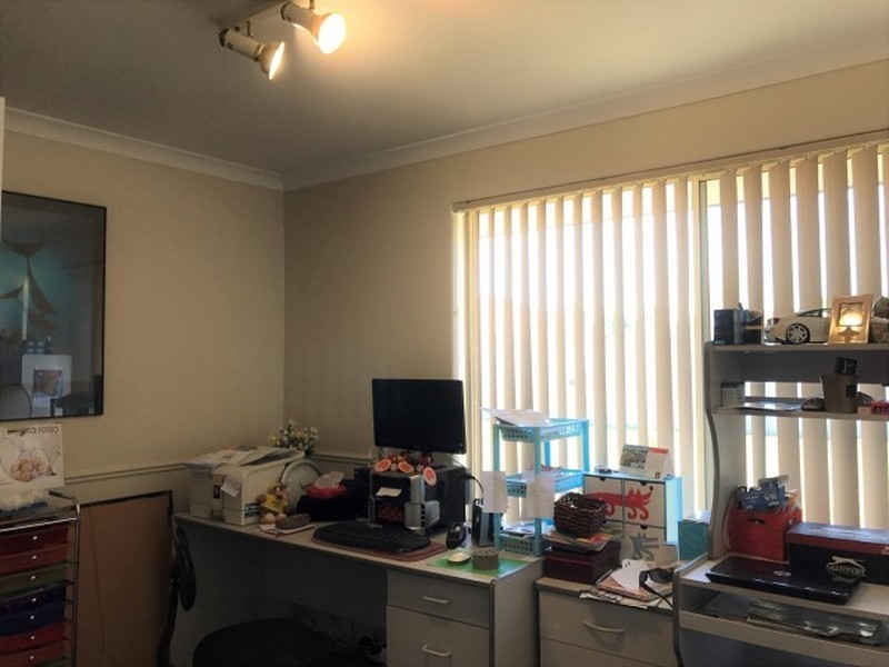 9 Palm Drive, Warnbro WA 6169