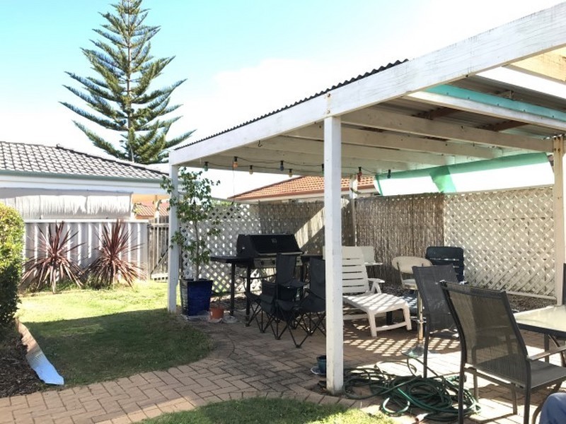 9 Palm Drive, Warnbro WA 6169