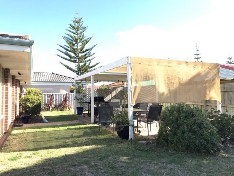 9 Palm Drive, Warnbro WA 6169