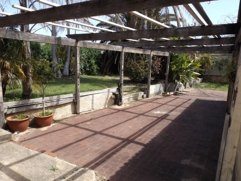 85 Dampier Drive, Golden Bay WA 6174