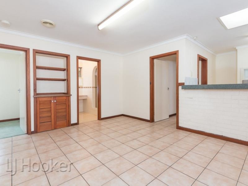 161 Safety Bay Road, Shoalwater WA 6169