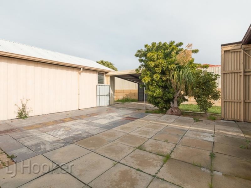 161 Safety Bay Road, Shoalwater WA 6169