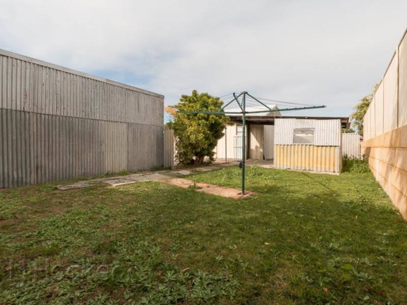 161 Safety Bay Road, Shoalwater WA 6169