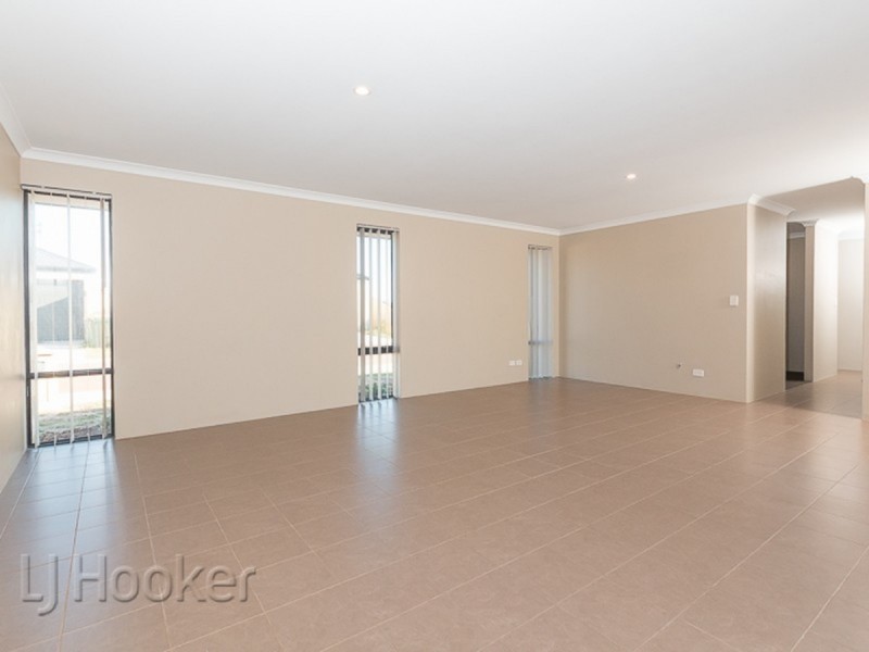 11 Sandy Terrace, Singleton WA 6175