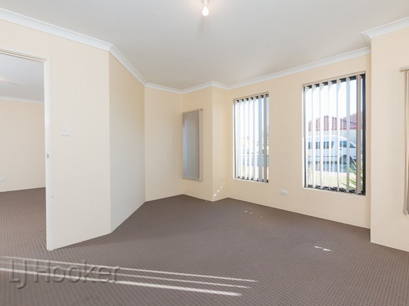 35 Pastrana Crescent, Port Kennedy WA 6172